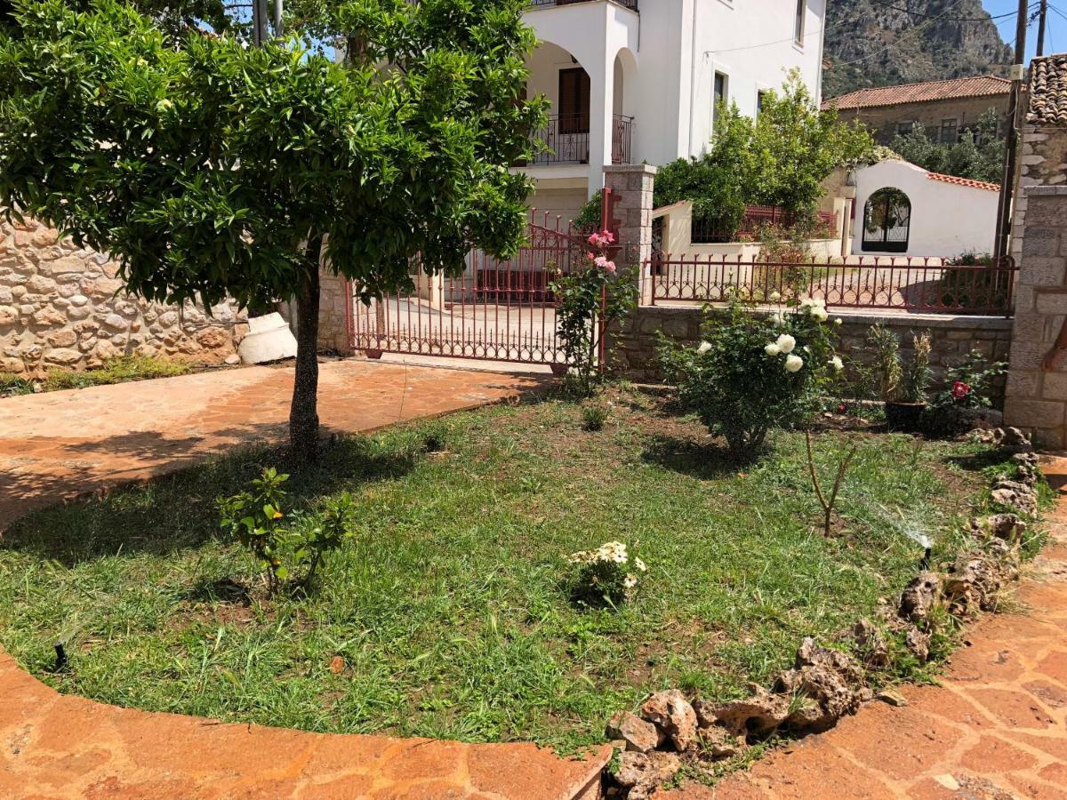 Haus Kleopatra Villa Leonídion Dış mekan fotoğraf