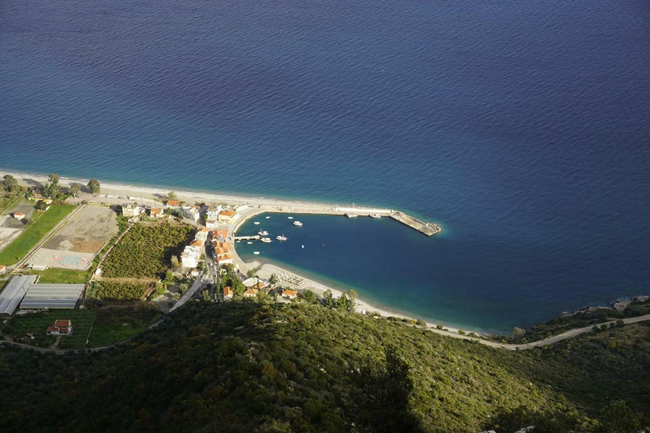 Haus Kleopatra Villa Leonídion Dış mekan fotoğraf